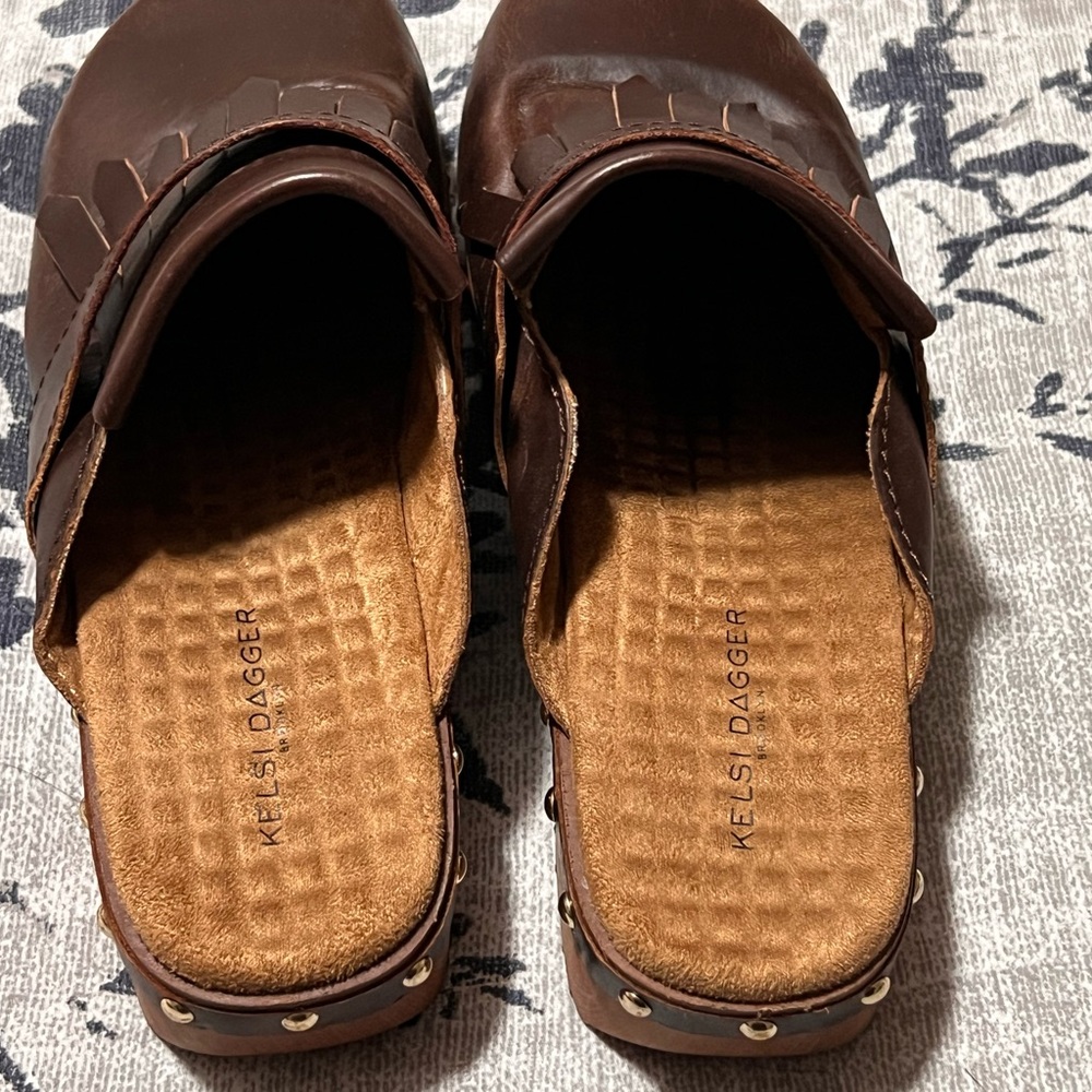 Kelsi Dagger Brown Leather Mules with Fringe - Picture 2 of 6